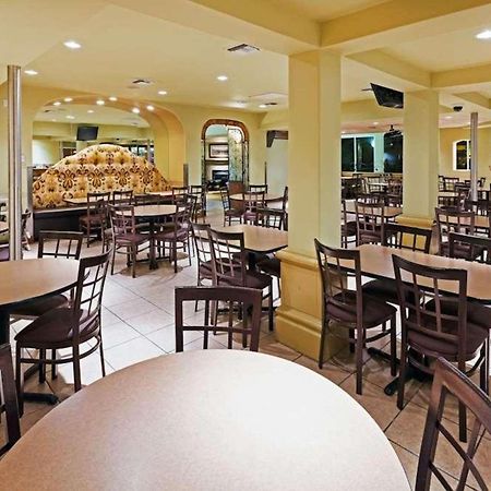 Radisson Hotel El Paso Airport Restoran foto