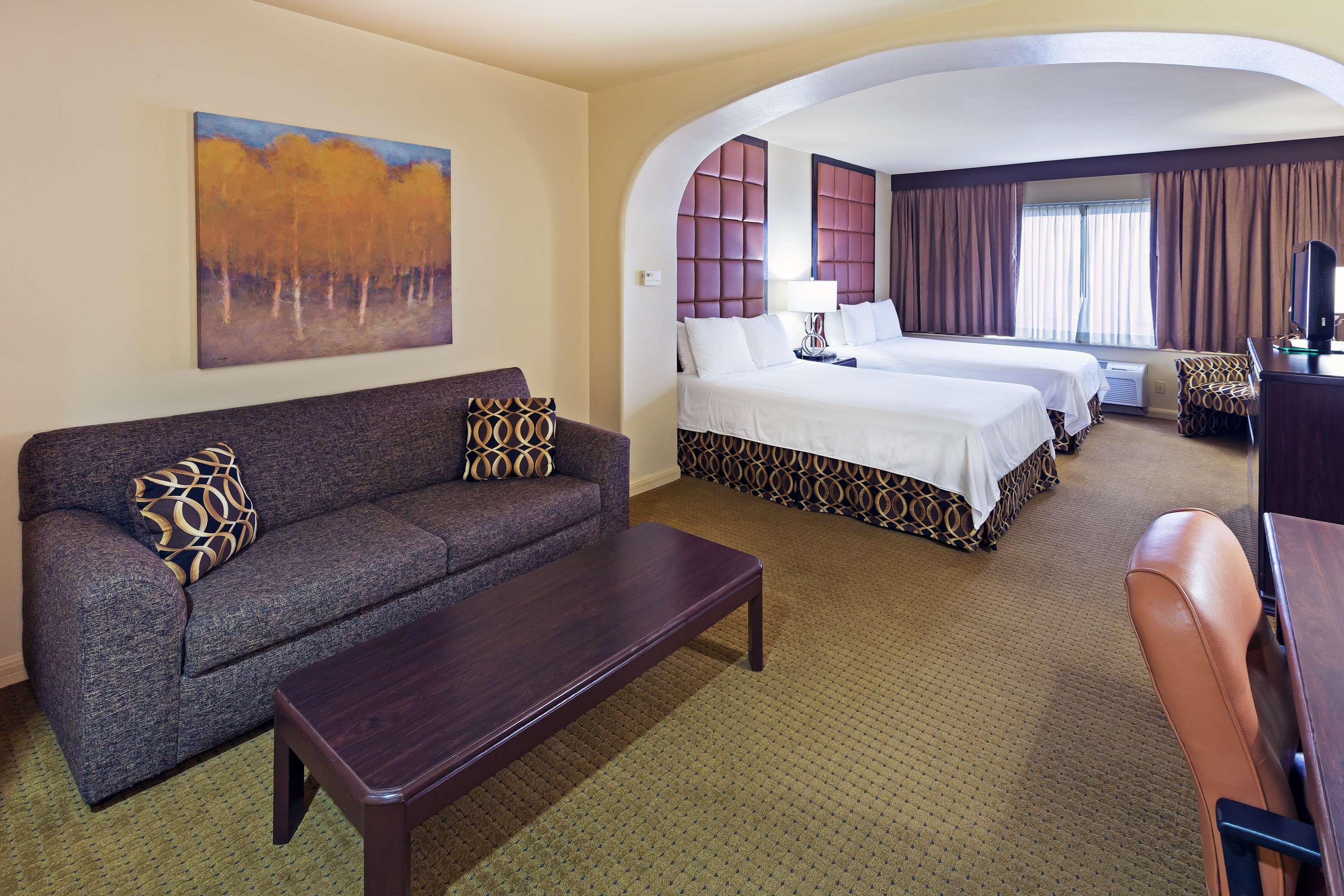 Radisson Hotel El Paso Airport Bagian luar foto