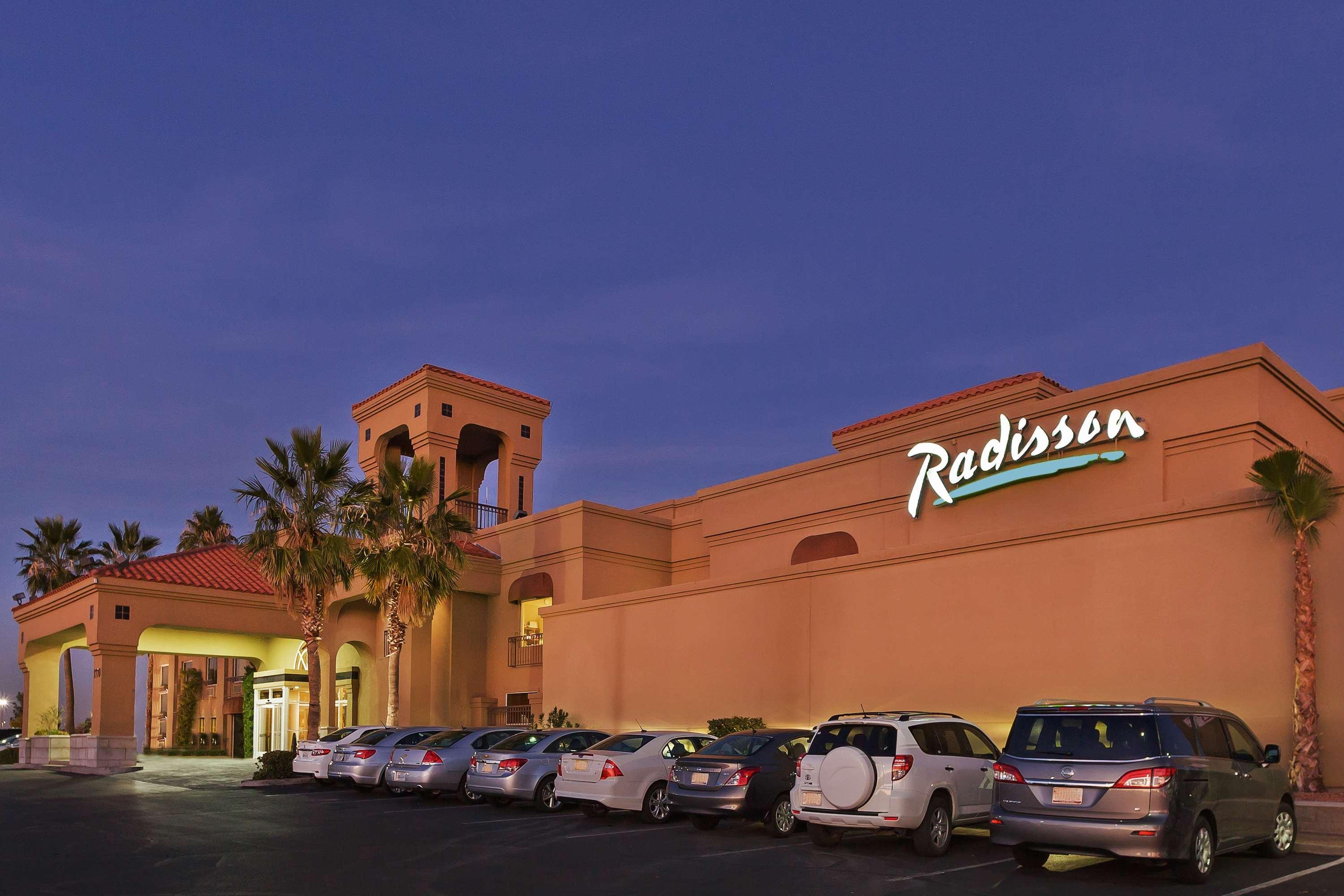 Radisson Hotel El Paso Airport Bagian luar foto