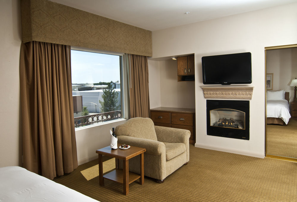 Radisson Hotel El Paso Airport Bagian luar foto