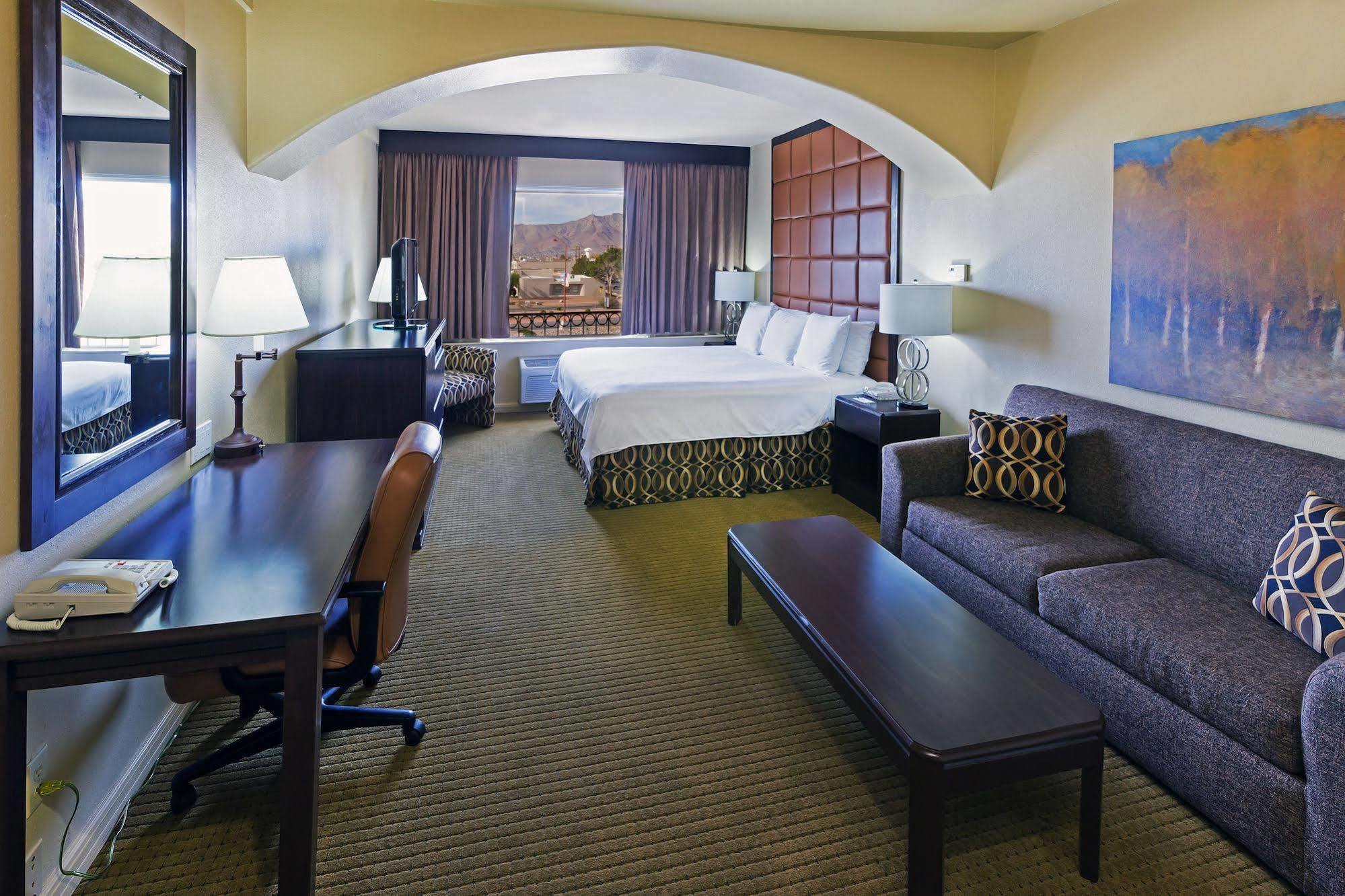 Radisson Hotel El Paso Airport Ruang foto